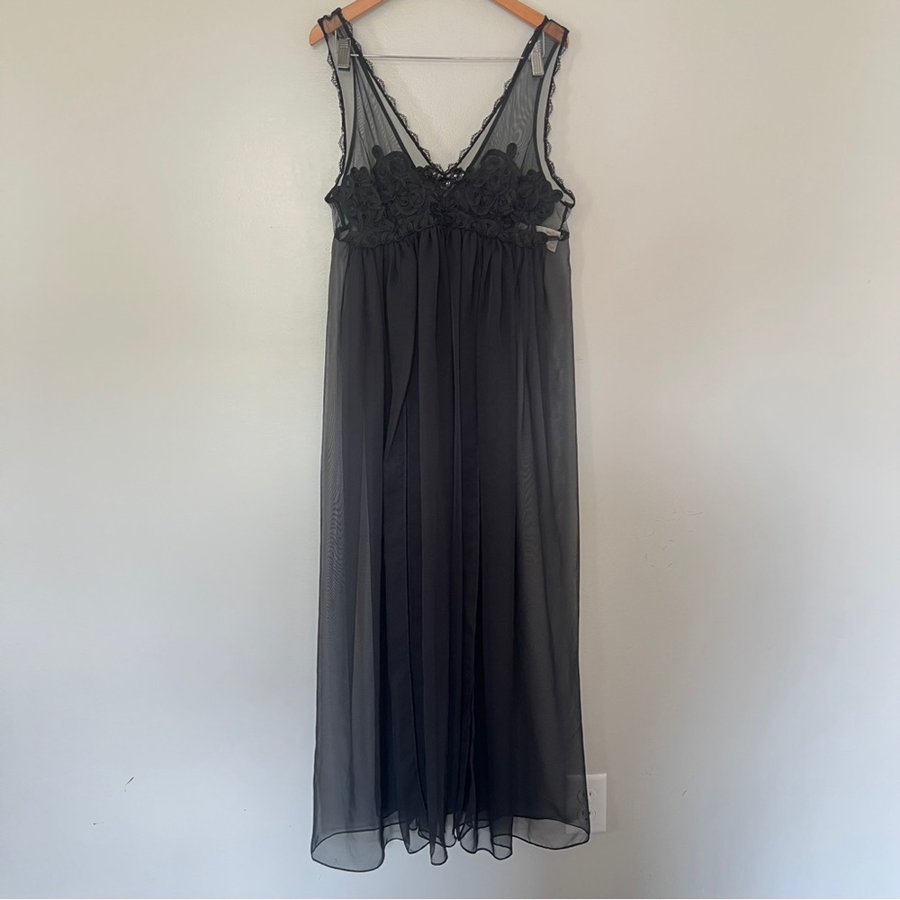 Victoria's Secret Gold Label Vintage Black Sheer Lace Long Chemise Nightgown